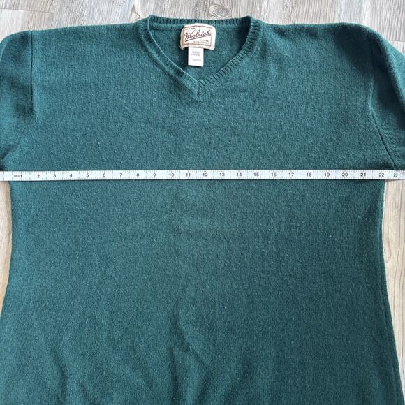 VINTAGE Woolrich Sweater 100% Lambswool Wool Crewneck Size Large - Picture 4 of 10